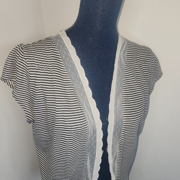 GAP Short Sleeve Knit Striped Cardigan - Picture 3 of 9